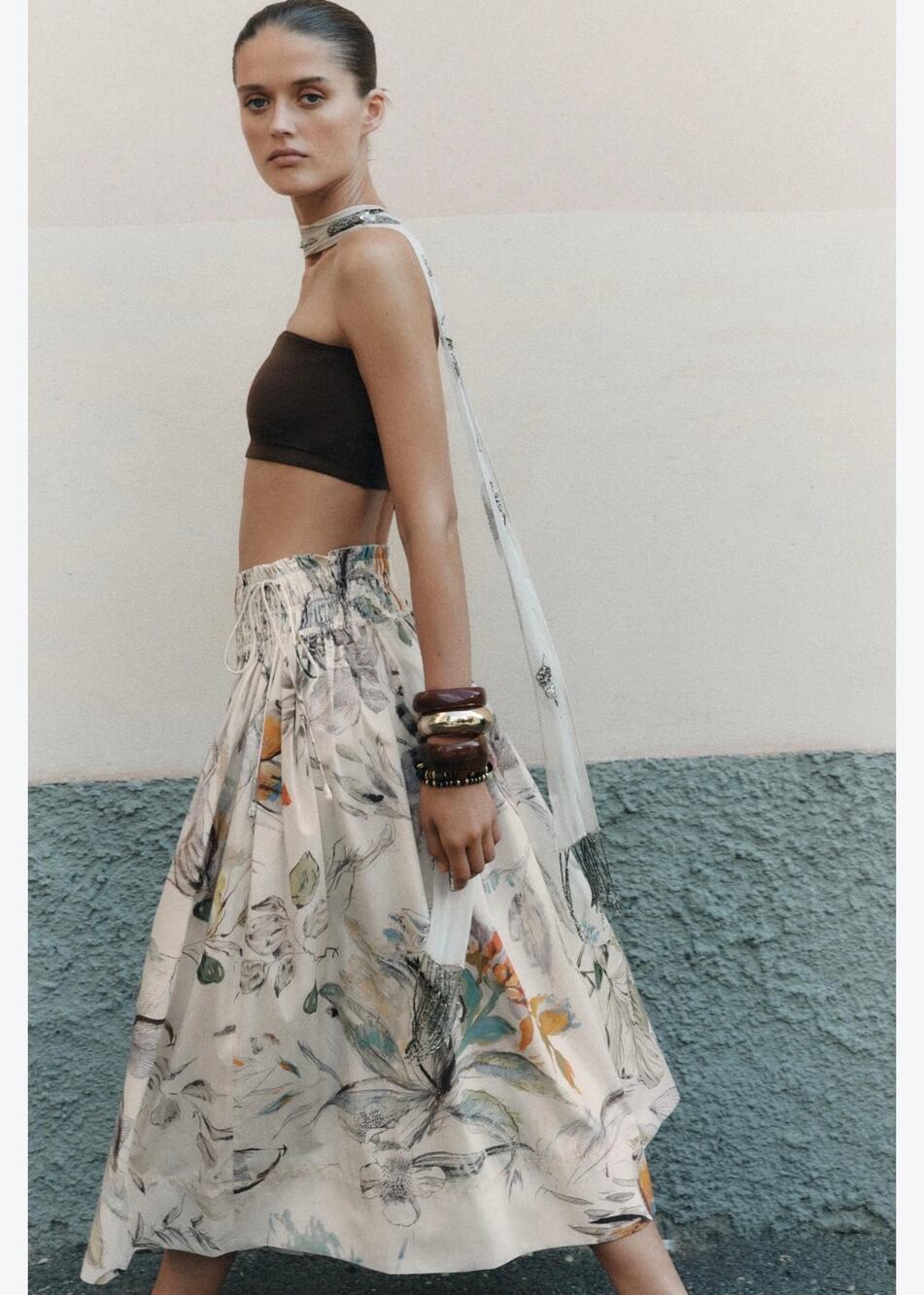 Cottage core fairy core Zara ZW Collection Floral Print Midi Skirt 0019A1